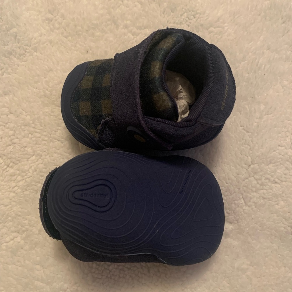 Stride Rite Shoes - Picture 3 of 5